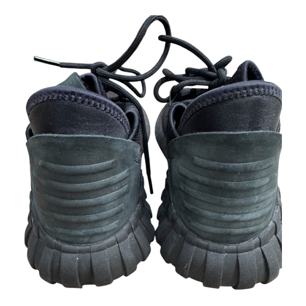 Adidas Men’s 6.5 Women’s 7.5 Metallic Triple Black Tubular Dawn BZ0629 Trainers - Picture 4 of 8